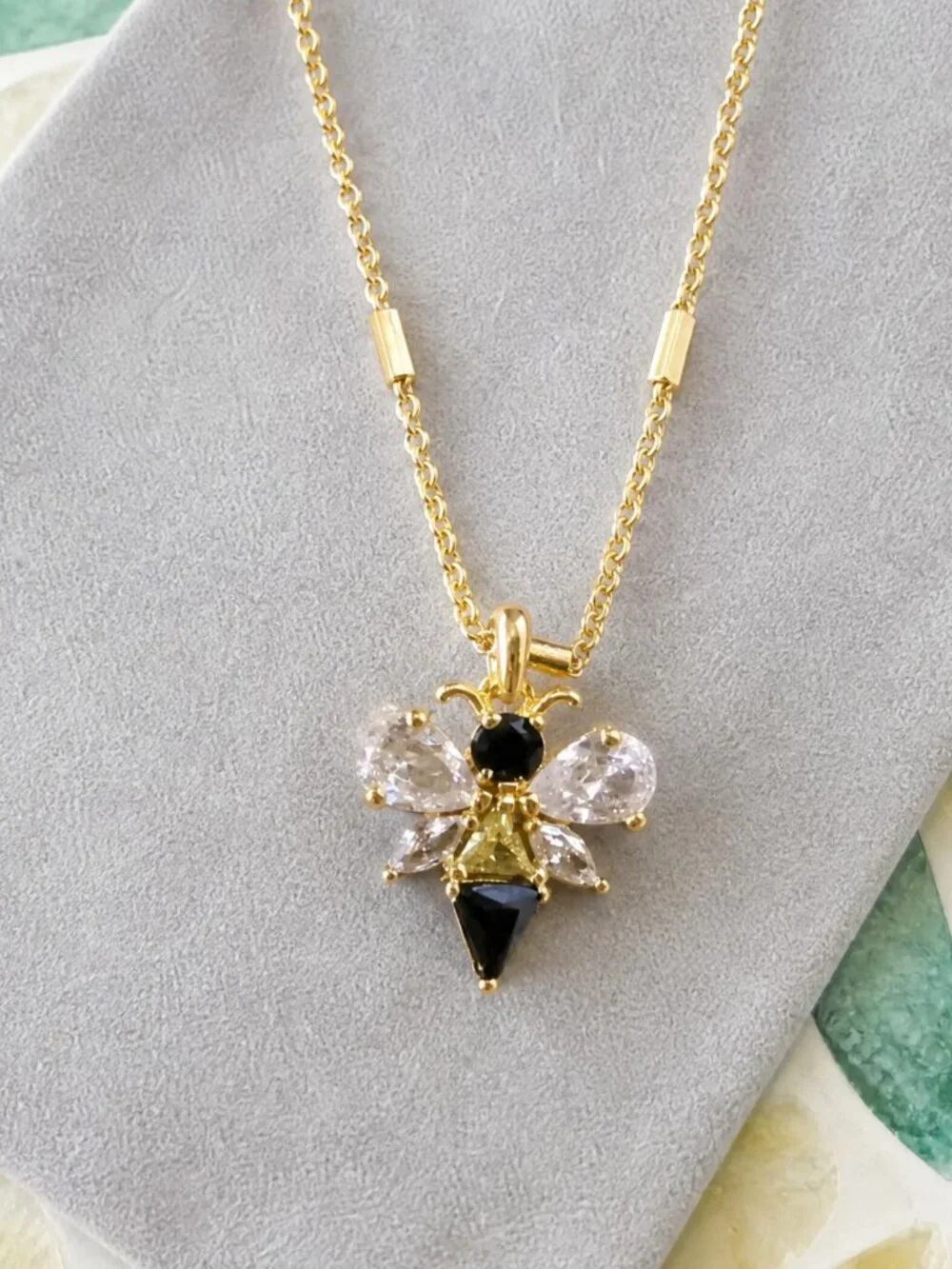Kendra Scott Gold-Tone Bee Pendant Necklace - Picture 2 of 2